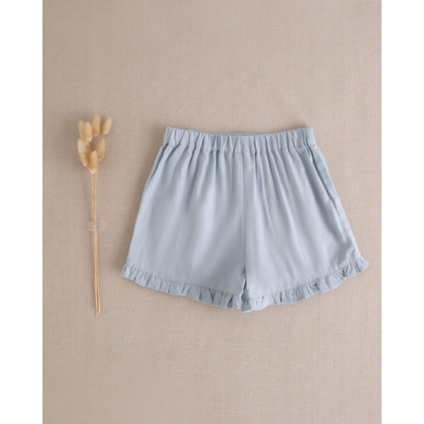 Short de niña azul con volantes en bajo - Imagen 2