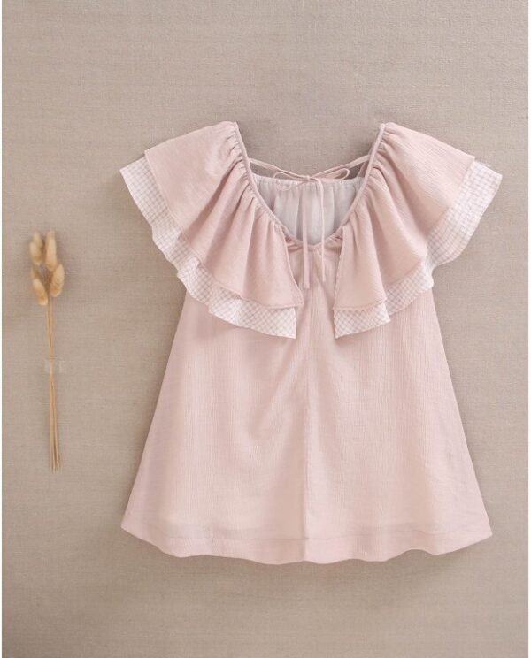 Vestido de niña rosa con doble volante de cuadros